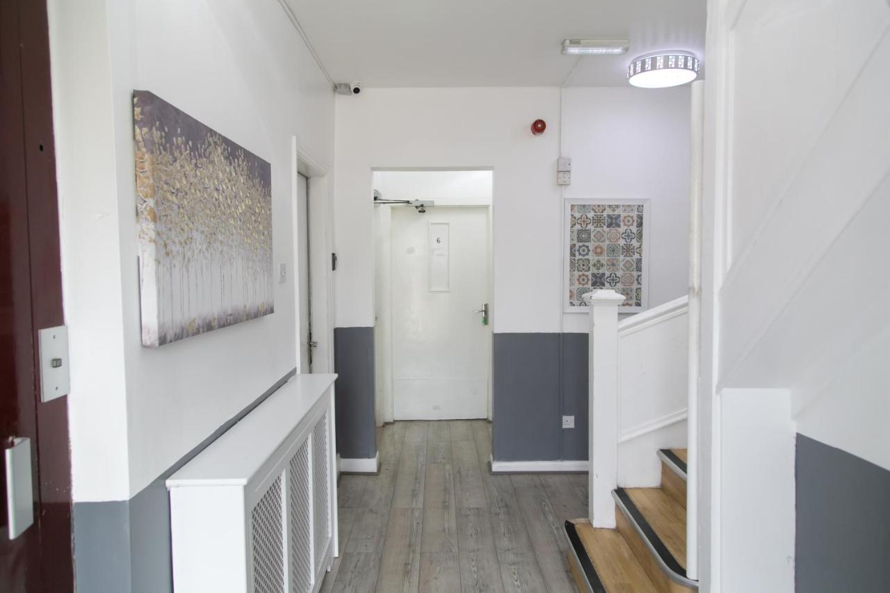 Hills View Apartments Manchester Luaran gambar