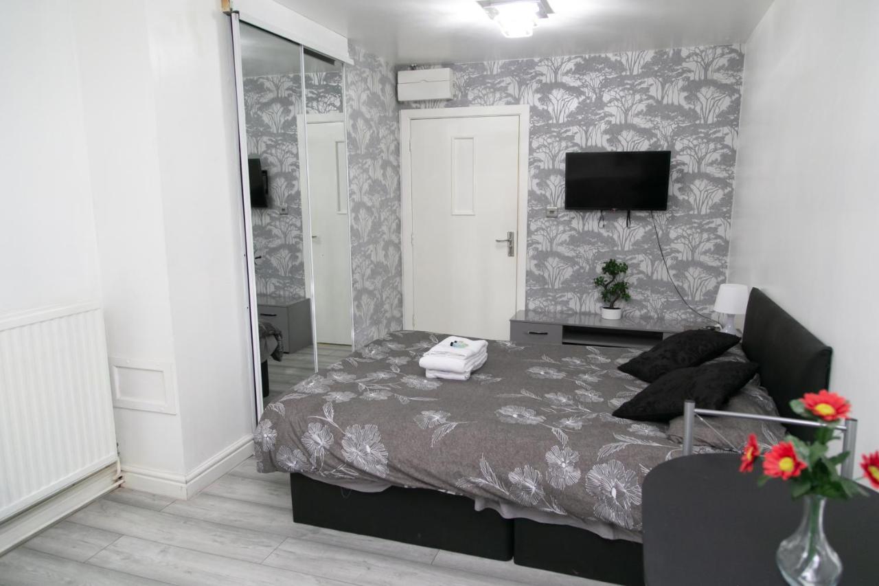 Hills View Apartments Manchester Luaran gambar