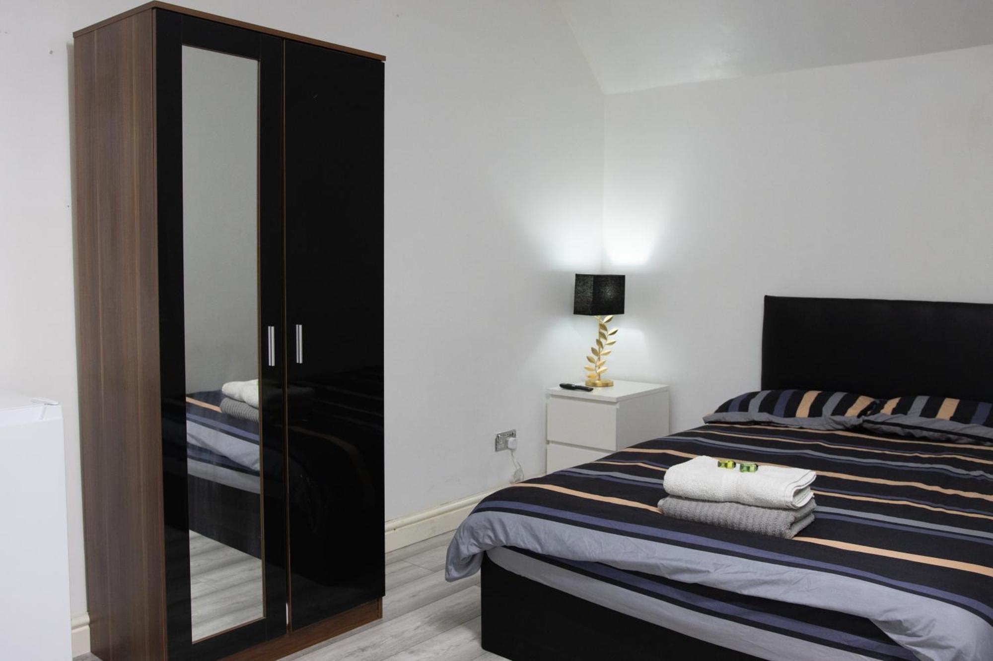 Hills View Apartments Manchester Luaran gambar