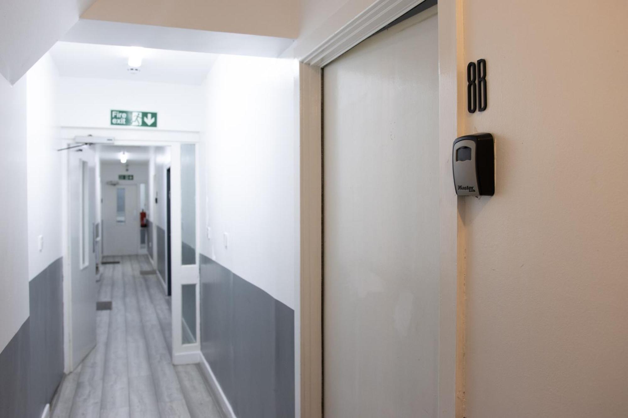 Hills View Apartments Manchester Luaran gambar
